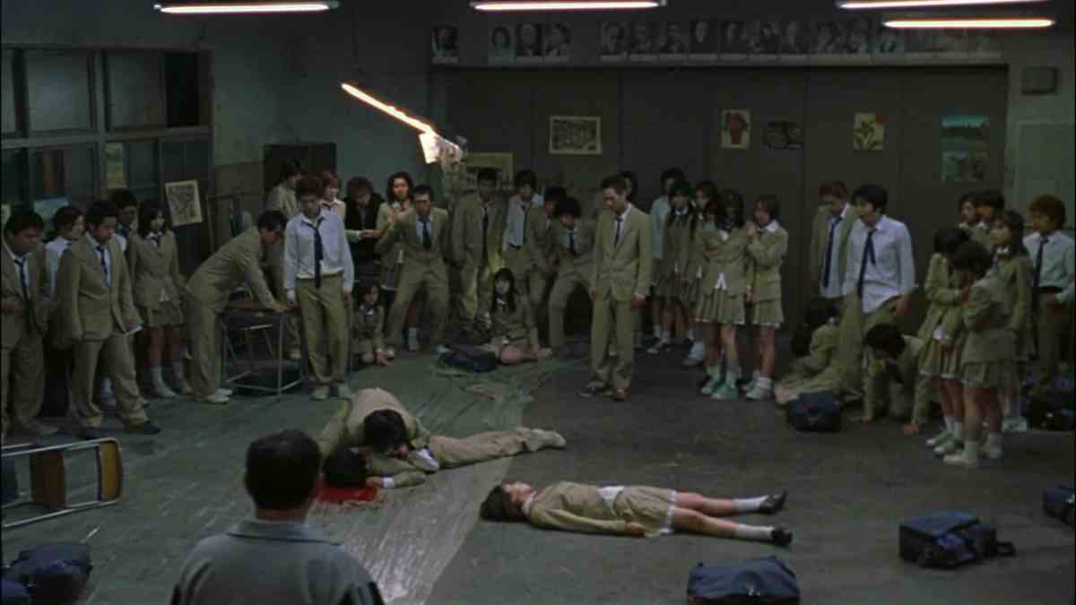 Revisiting Battle Royale, the Japanese inspiration of The Hunger Games and  Fortnite - The Verge