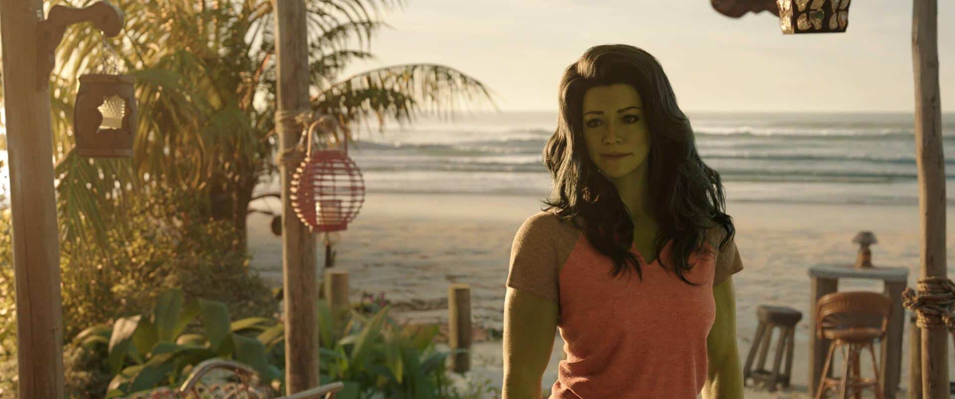 She-Hulk: Attorney at Law episodio 1 revisión estreno MCU Marvel Cinematic Universe Jen Walters espectáculo crisis de identidad obligaciones narrativas en conflicto Tatiana Maslany Tatiana Maslany