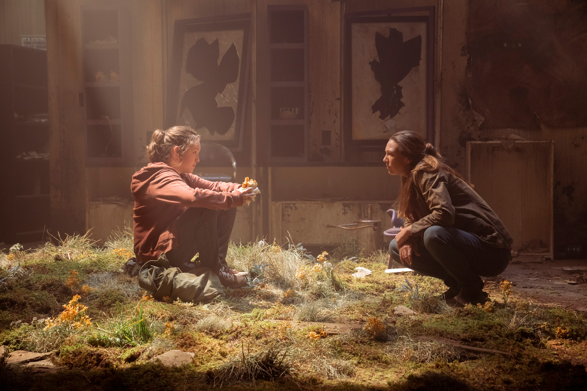 Get a glimpse of 'The Last of Us' live action series and 'The Last of