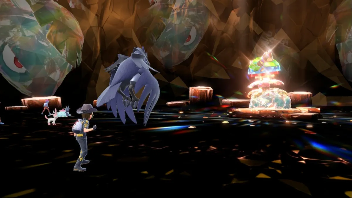 Pokemon Scarlet and Violet screenshot of Corviknight against Venusaur in a 7-Star Tera Raid