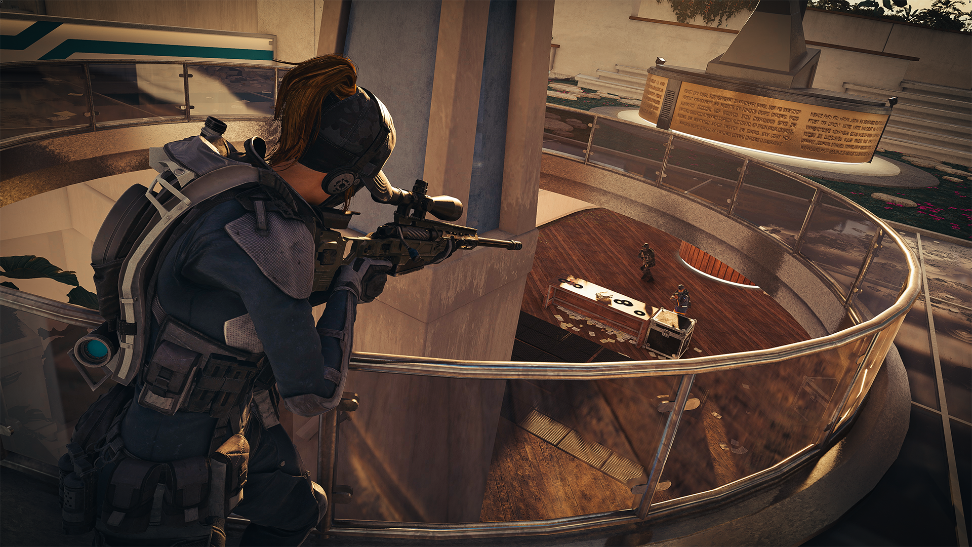 A player aiming a sniper in XDefiant.