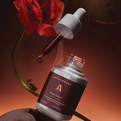 Apothékary tincture with dropper