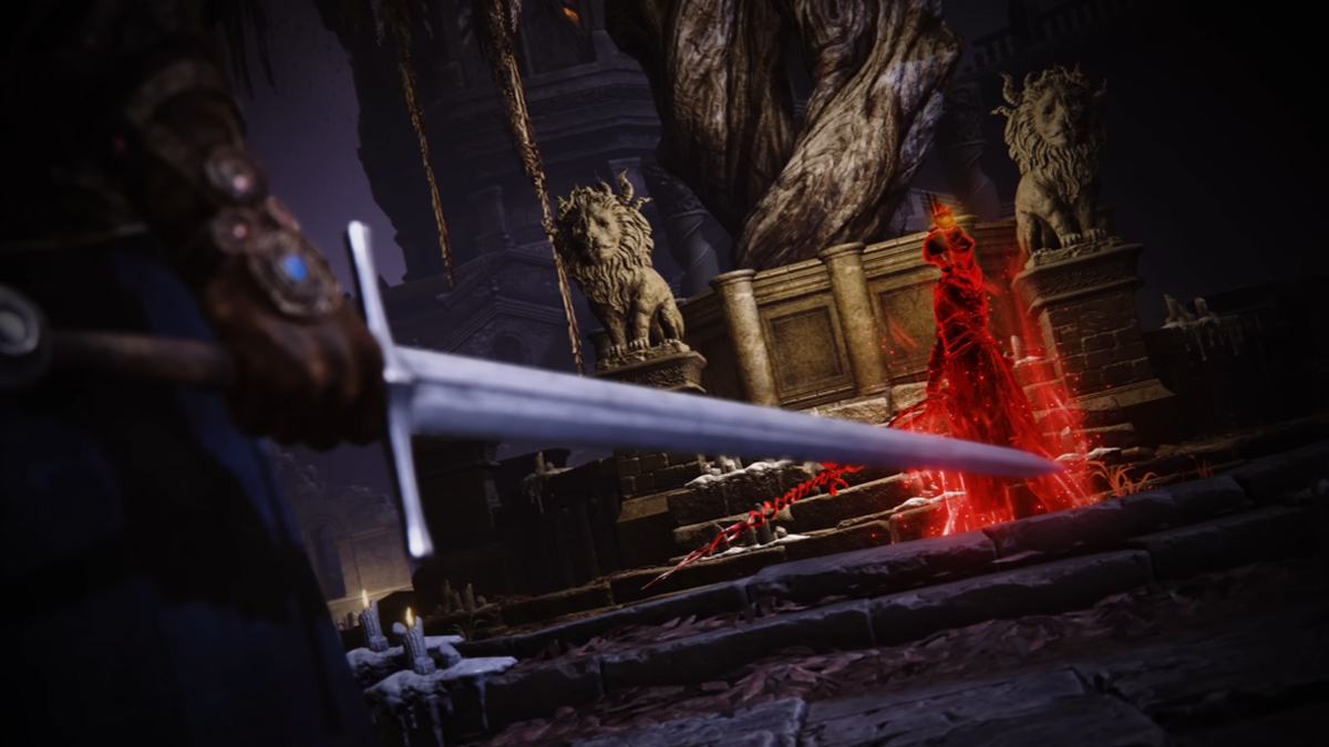 Elden Ring player fighting invader in trailer for Shadow of the Erdtree