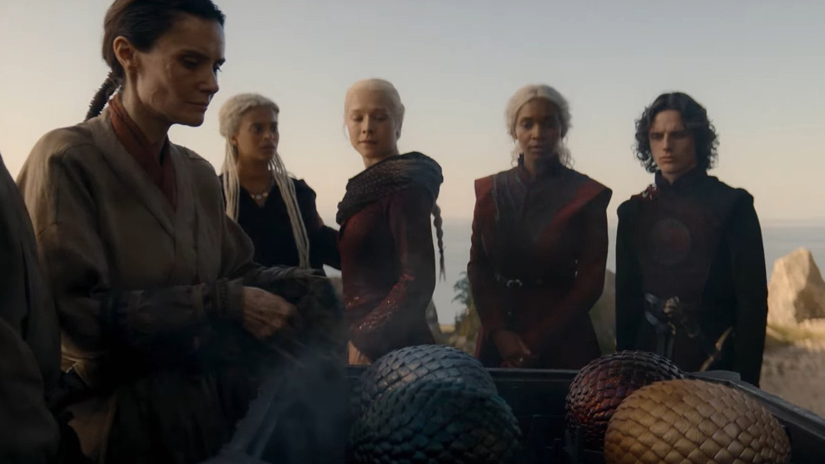 House of the Dragon characters staring at dragon eggs before sending them away