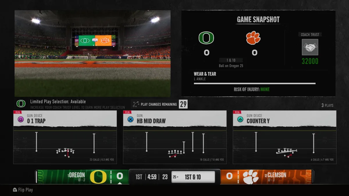 Play selection in College Football 25 Road to Glory.