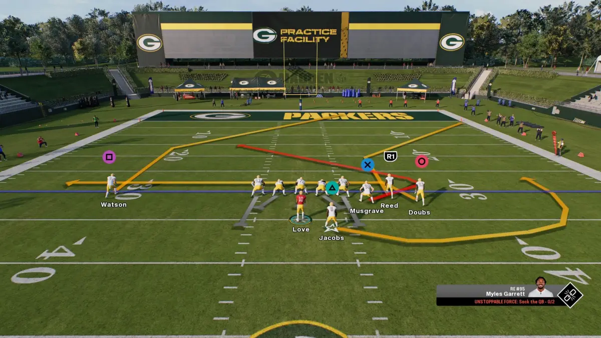 The packers running a play as part of the best offensive playbook in Madden 25.