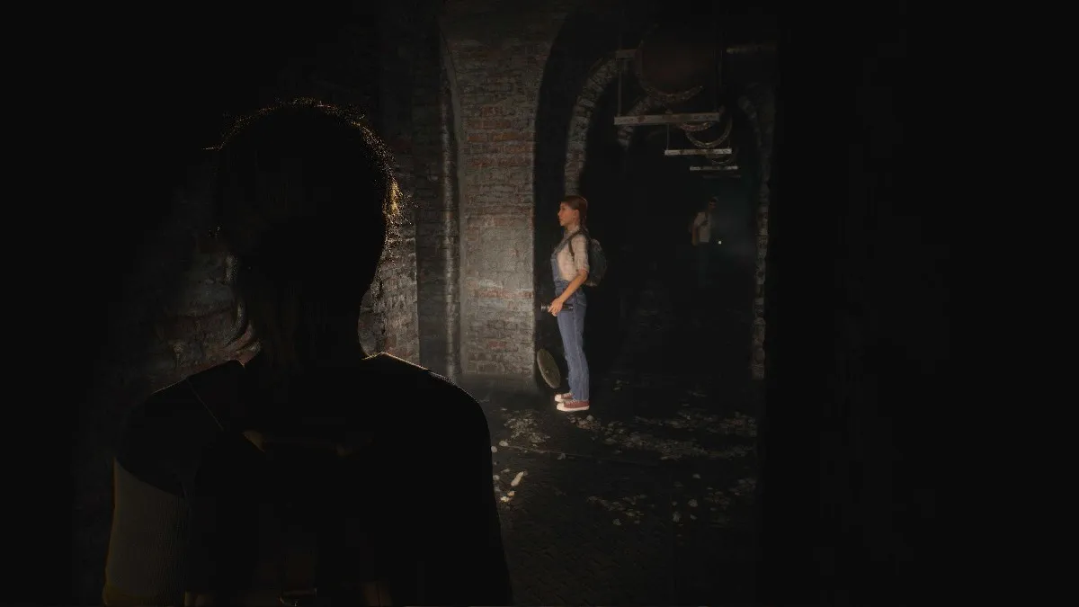 Linda standing near the hallway where the Wraith Rellik is in The Casting of frank Stone