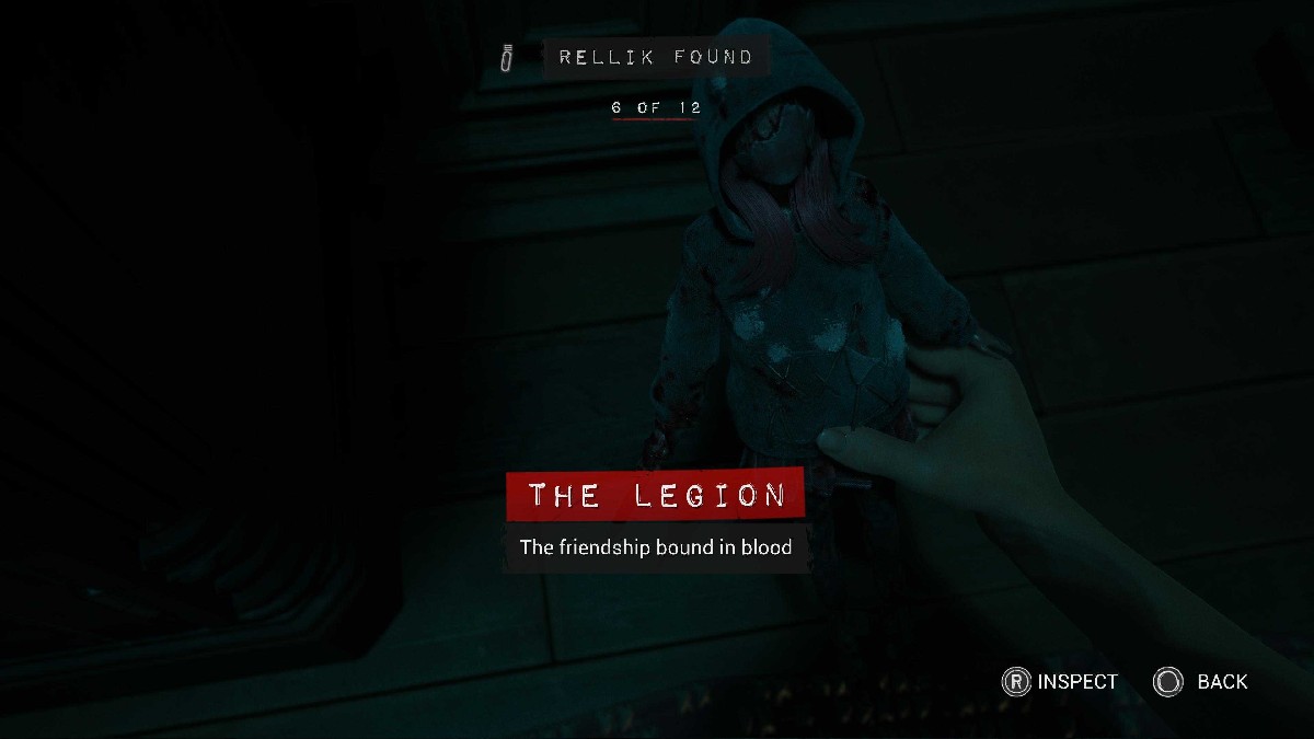 An image of the Legion Rellik in hand 