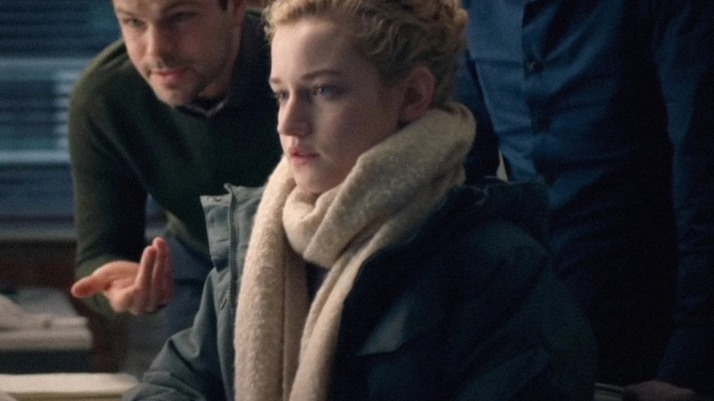 Julia Garner as Jane in The Assistant