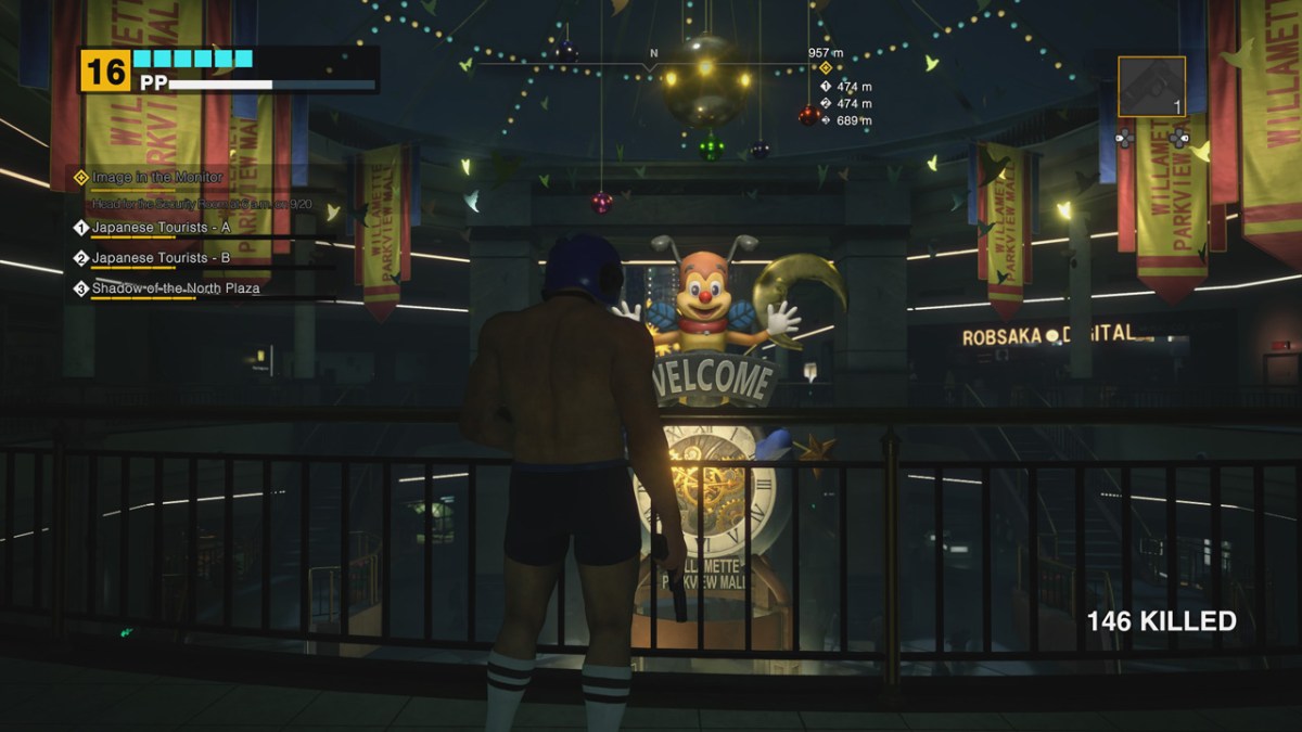 Dead Rising Deluxe Remaster, Frank West looking at a bee statue on top of a clock 