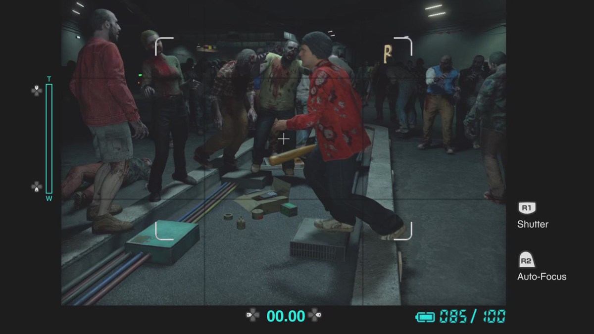 Dead Rising Deluxe Remaster, survivors surrounded by zombies. 