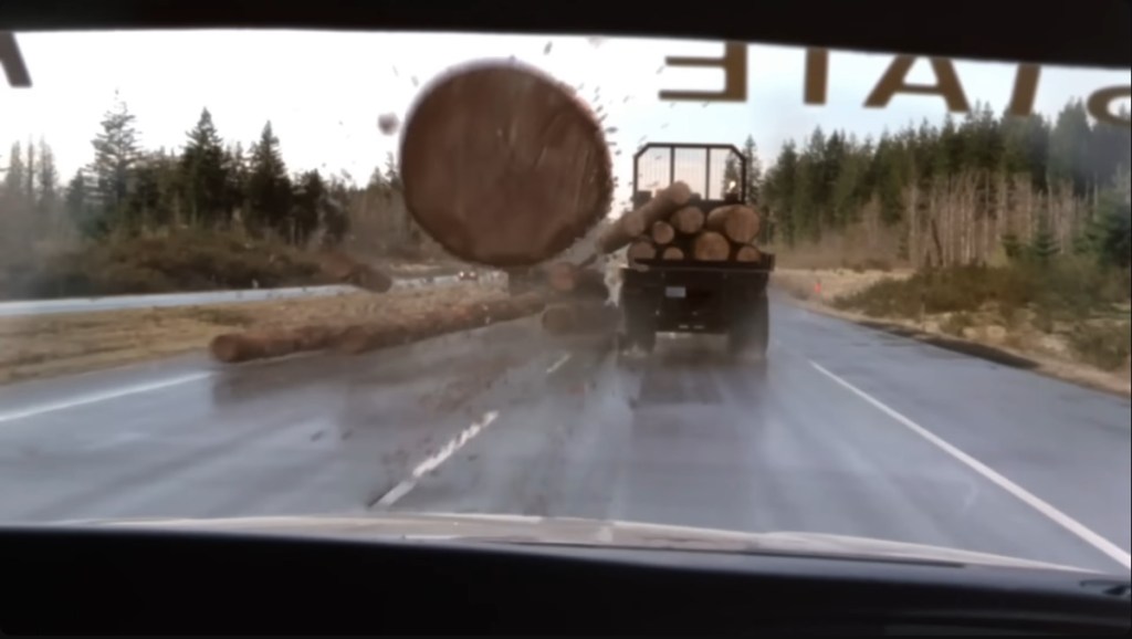 The scary truck scene from the final destination 2 frightening horror jump scare