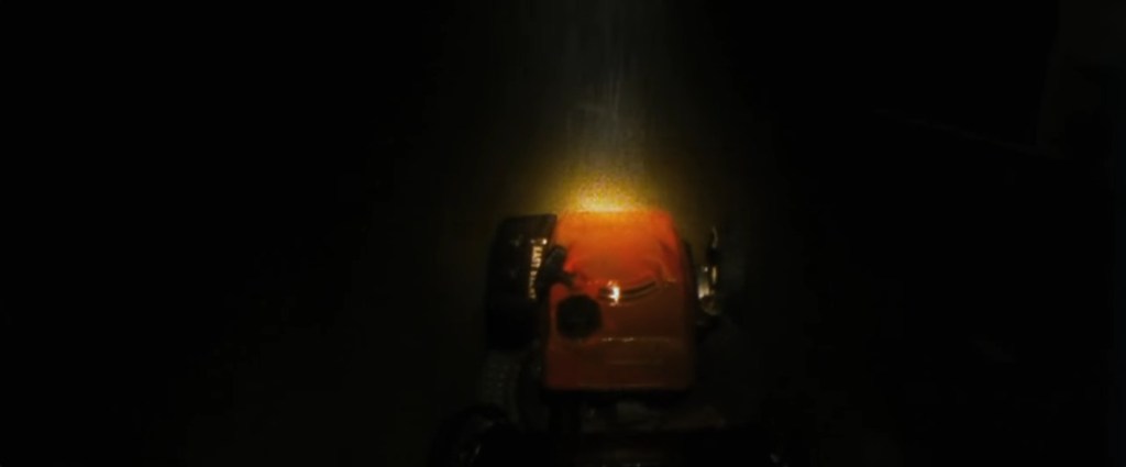 Sinister Lawnmower jumpscare scene