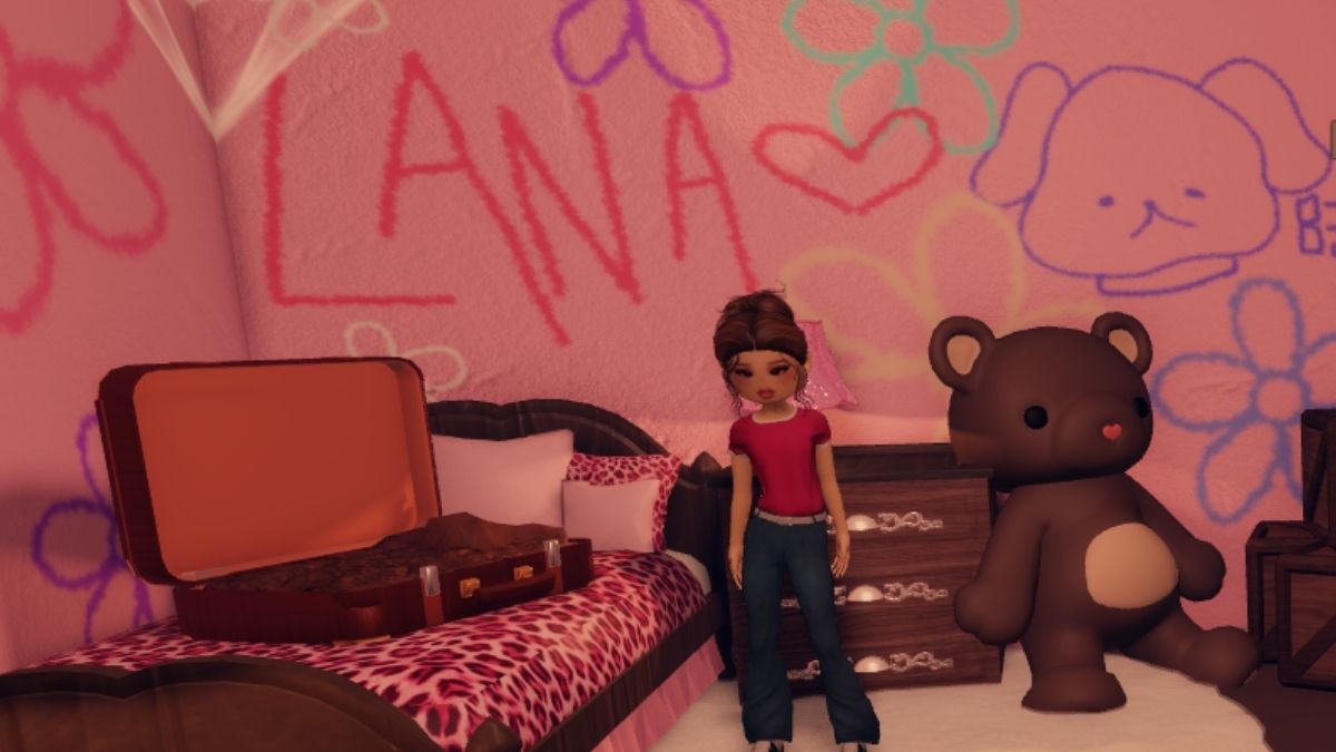 Lana in her room during the Lana Lore Halloween quest in DTI