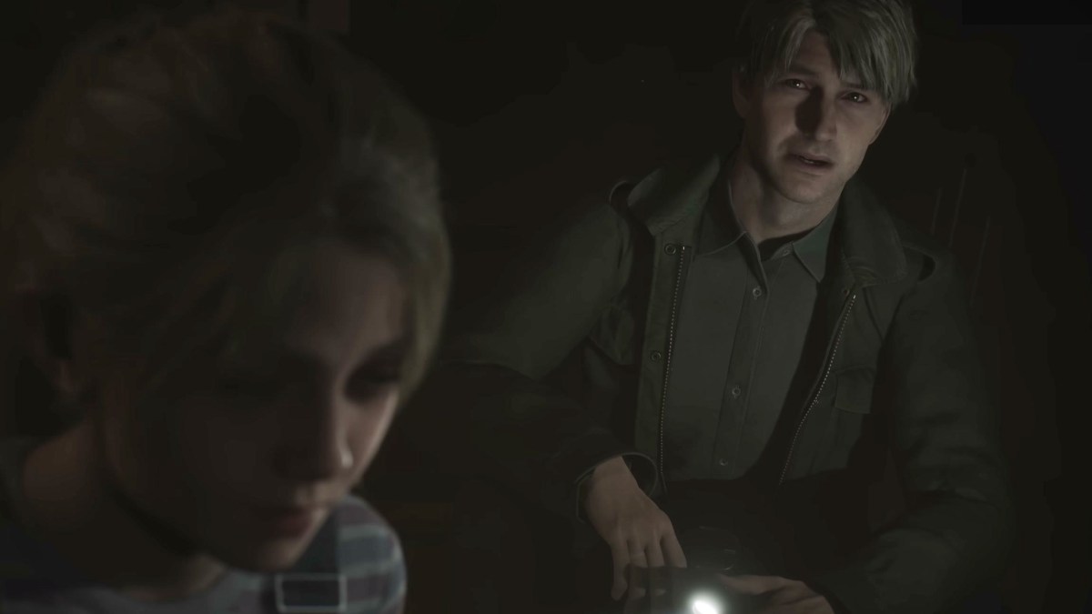 James looking at Laura in Silent Hill 2