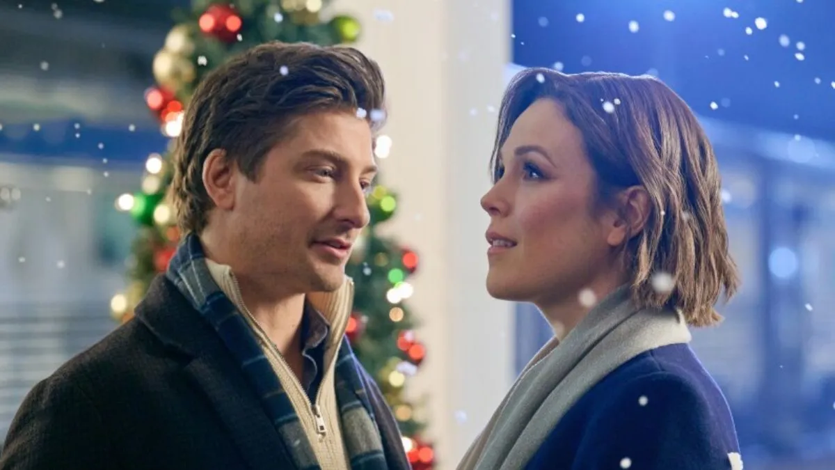 Image from the Hallmark movie Santa Tell Me