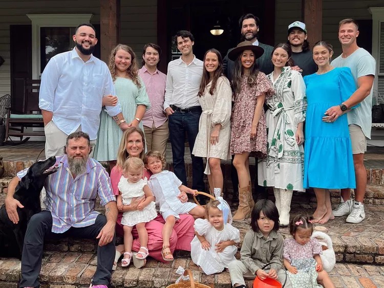 Willie Robertson's Family, via wife Korie Robertson's instagram