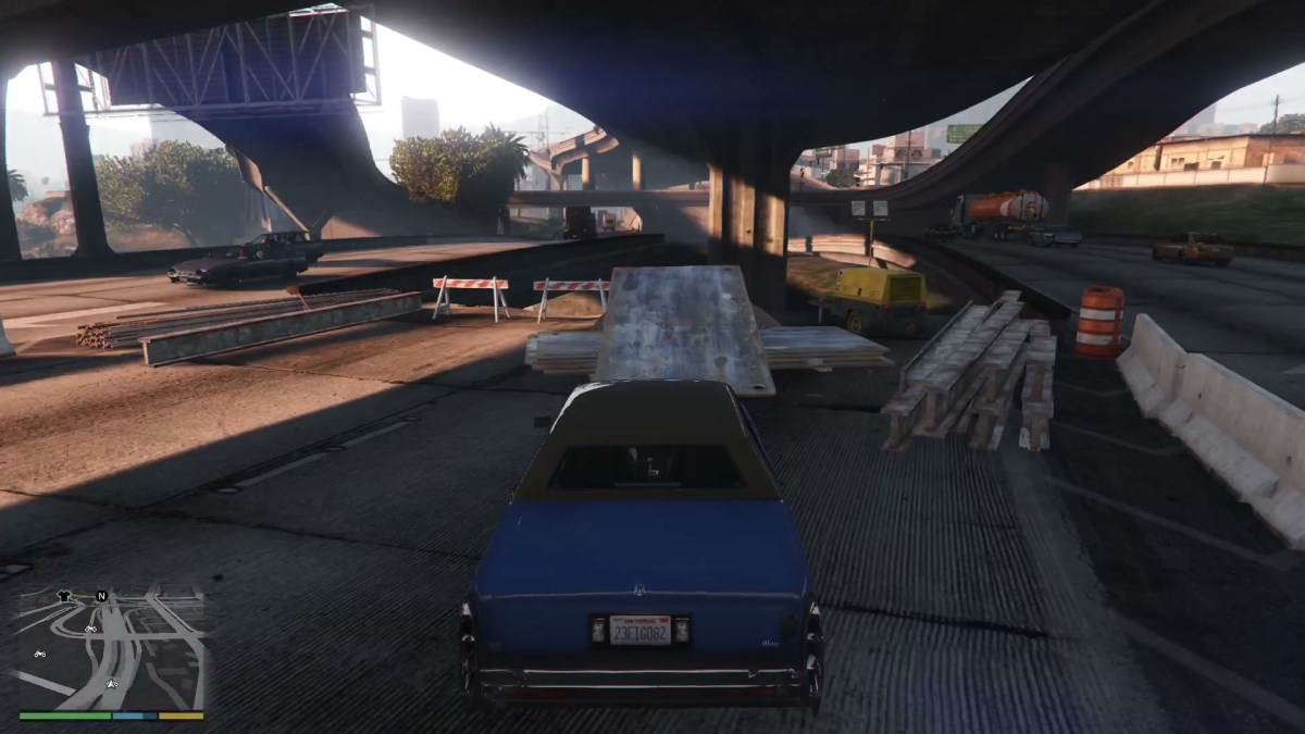 An image showing the player approaching a stunt jump in GTA 5, in a vehicle.