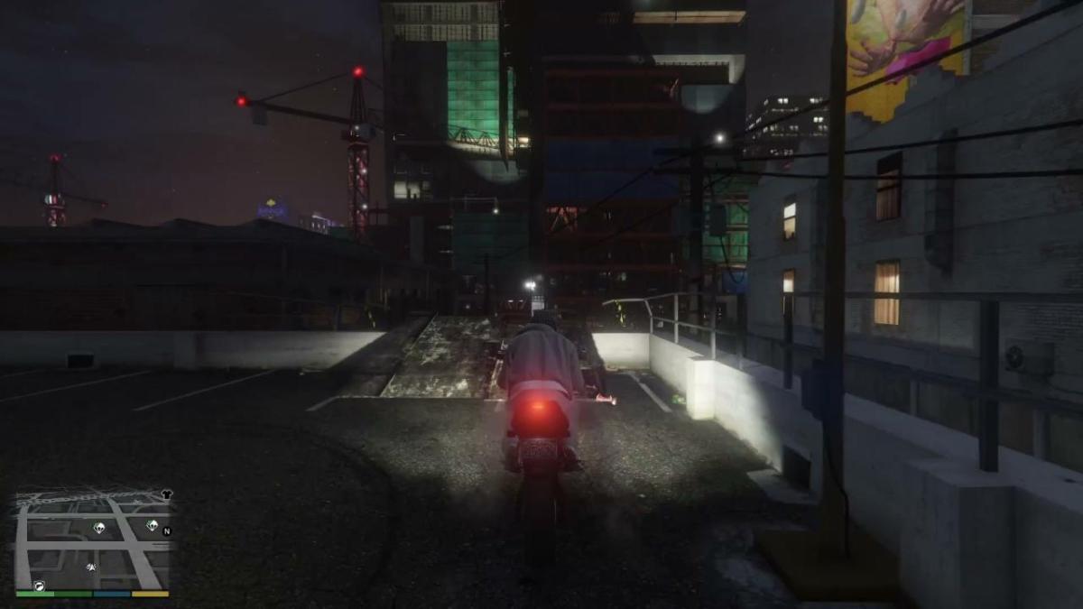 An image showing the player approaching a stunt jump in GTA 5, in a vehicle.