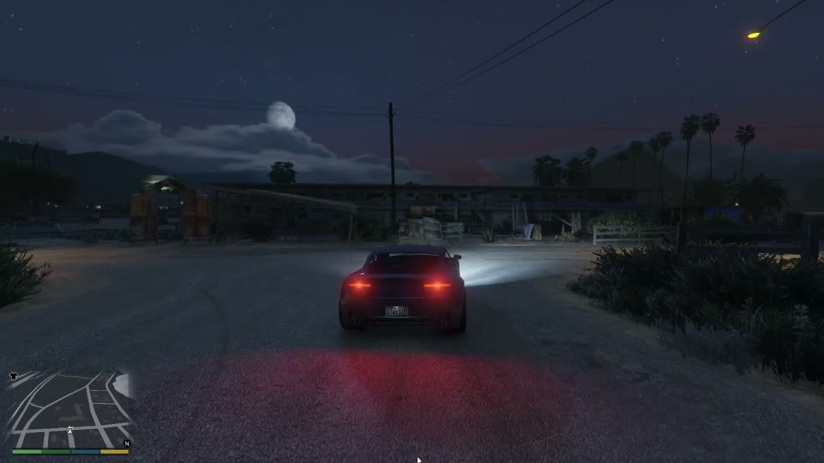 An image showing the player approaching a stunt jump in GTA 5, in a vehicle.