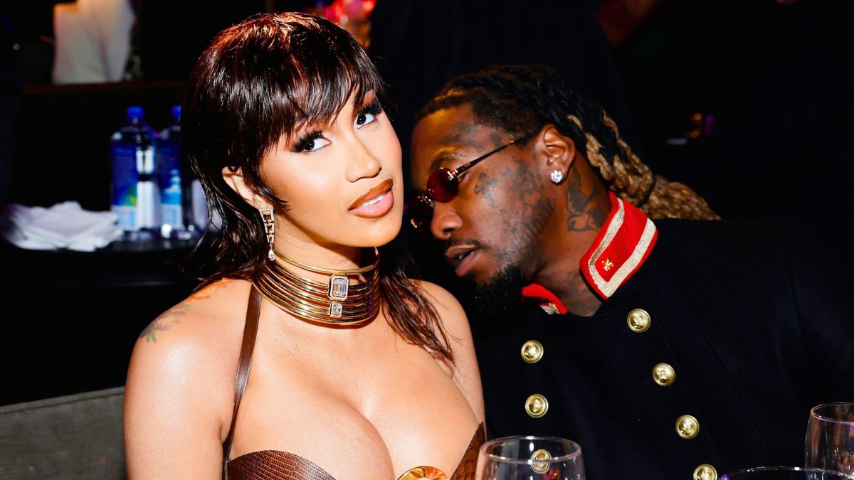 Cardi B and Offset getting cozy.