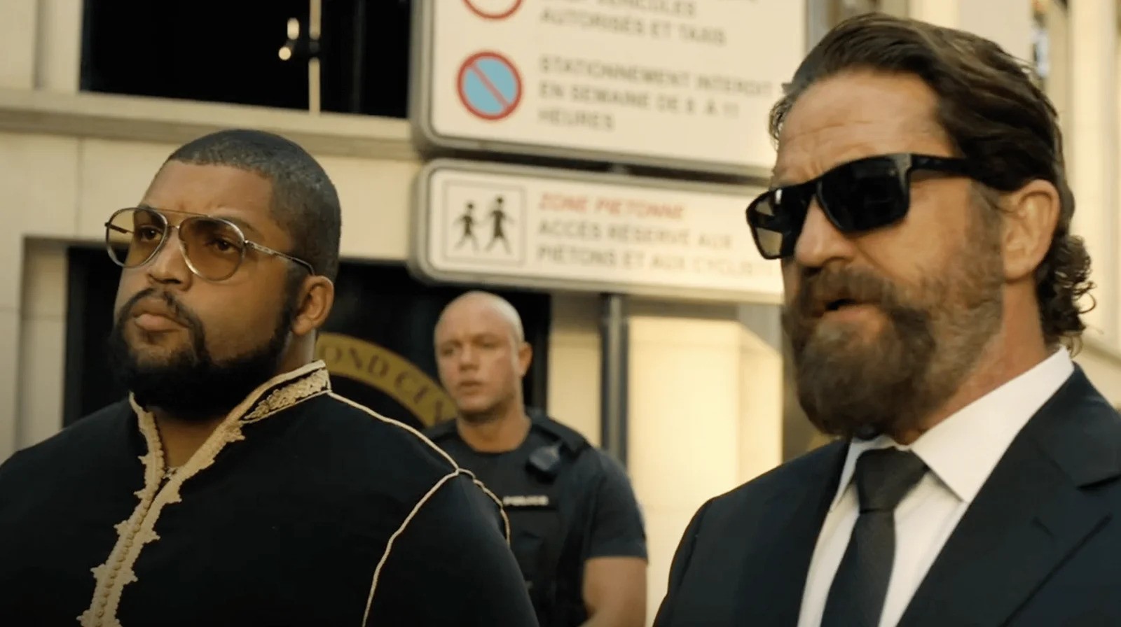 Gerard Butler and O'Shea Jackson Jr. in Den of Thieves 2: Pantera.